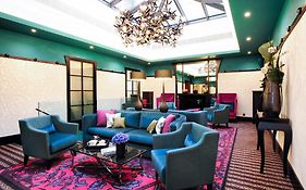 Hôtel Tiffany by Fassbind